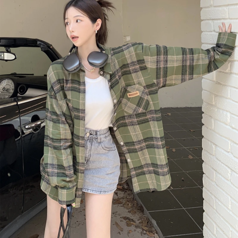 

Клетчатые рубашки женские мешковатые повседневные Harajuku ленивый стиль универсальная уличная одежда повседневная корейская мода популярные модные весенние студенческие Ins