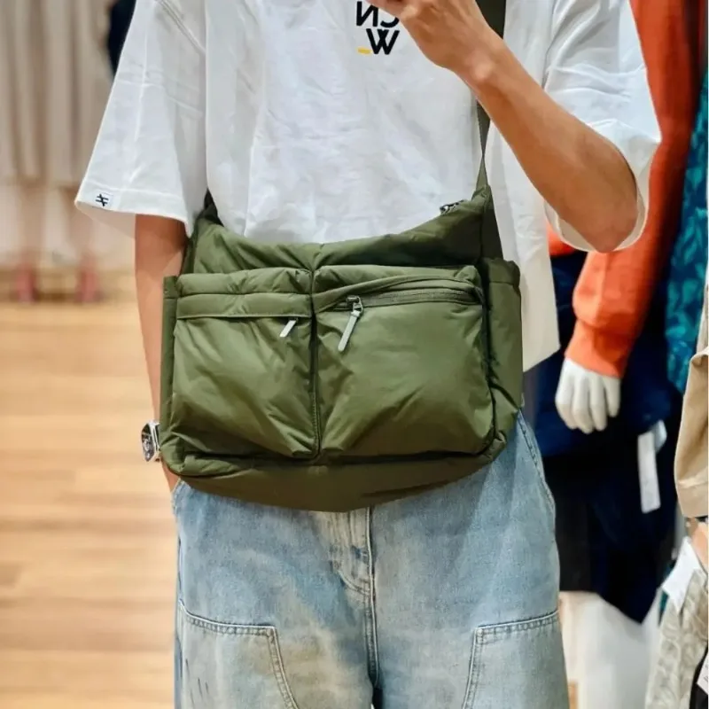 

Fashion Large Capacity Nylon Crossbody Bag Harajuku Sports Men Shoulder Bag Zipper Pouch Korean Style Computer Bag Travel