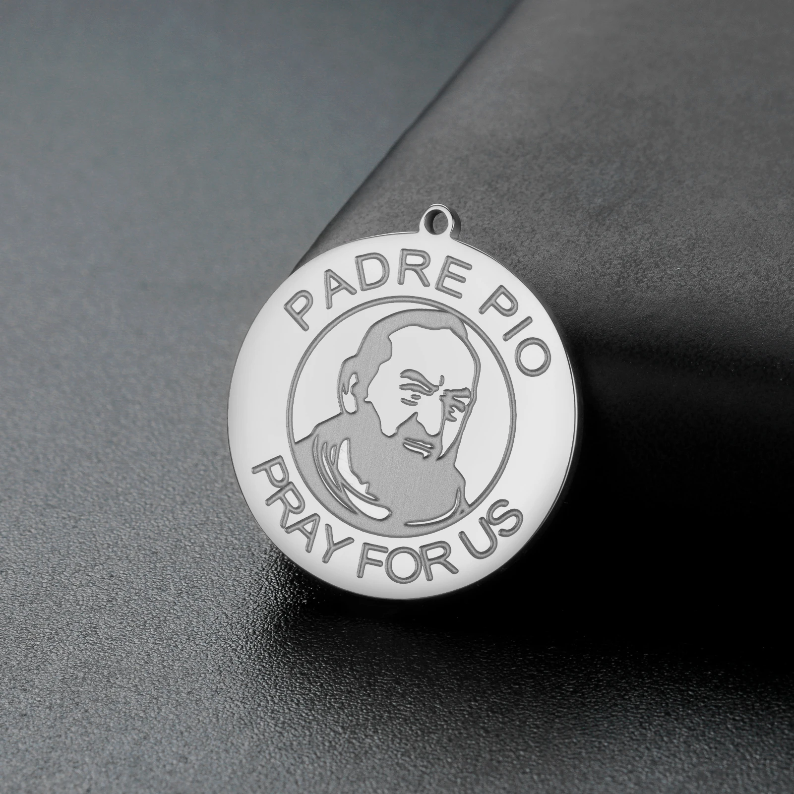 LIKGREAT Vintage Saint Padre Pio Pendant Stainless Steel Religious Medal Amulet for Men Women Catholic Saint Protective Charm