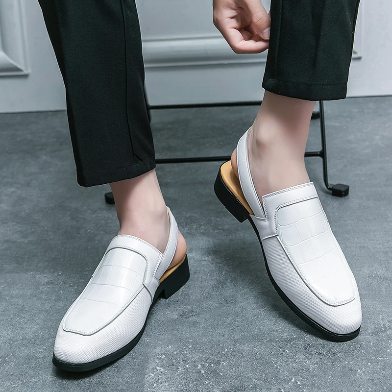 

Summer Plus Men Sandals with Breathable and Lightweight Buckle Personalized European and American Business Roman Shoes