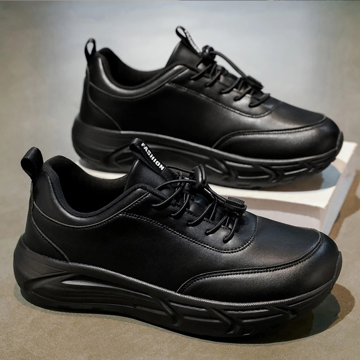 Unisex Casual Sports Shoes Comfortable and versatile walking, hiking, sports and mountaineering footwear