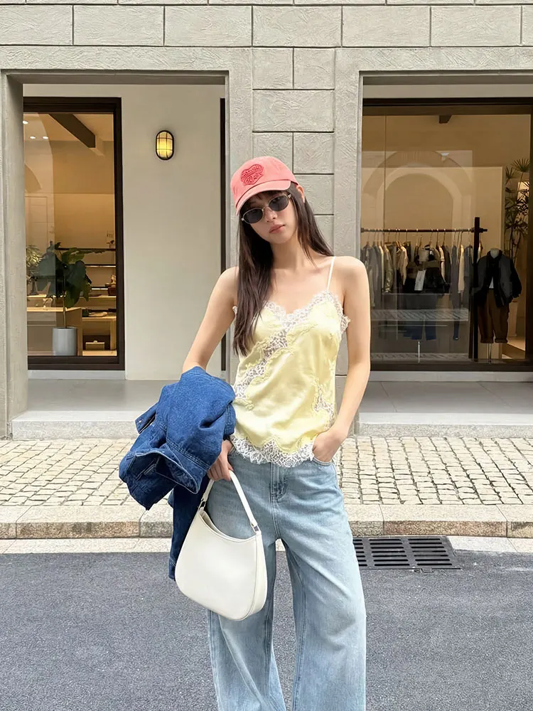2026 Damen Polka Dot Camisole Top mit Spitzen-Patchwork Ärmellos Tank Top Sommer Trend High Street Chic Mode Damen Oberteil