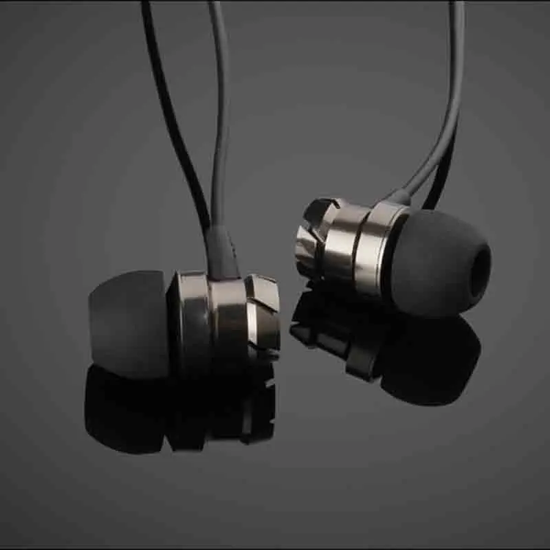 Metal Wired Super Bass Earbud, redução de ruído, Gaming Universal Headset, fone de ouvido esportivo, microfone embutido, mãos livres, 3,5mm