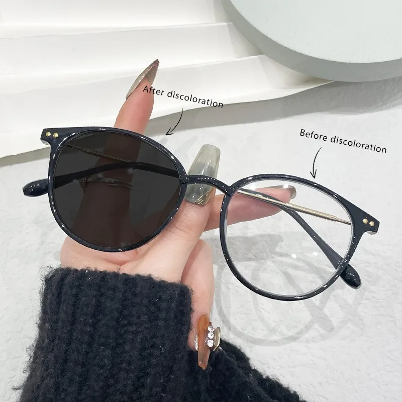Unisex Vintage Ovale & Eckige Brillen, Gleitsichtgläser, Metallrahmen, PC-Material, Perfekt für den täglichen Gebrauch & Computerarbeit.