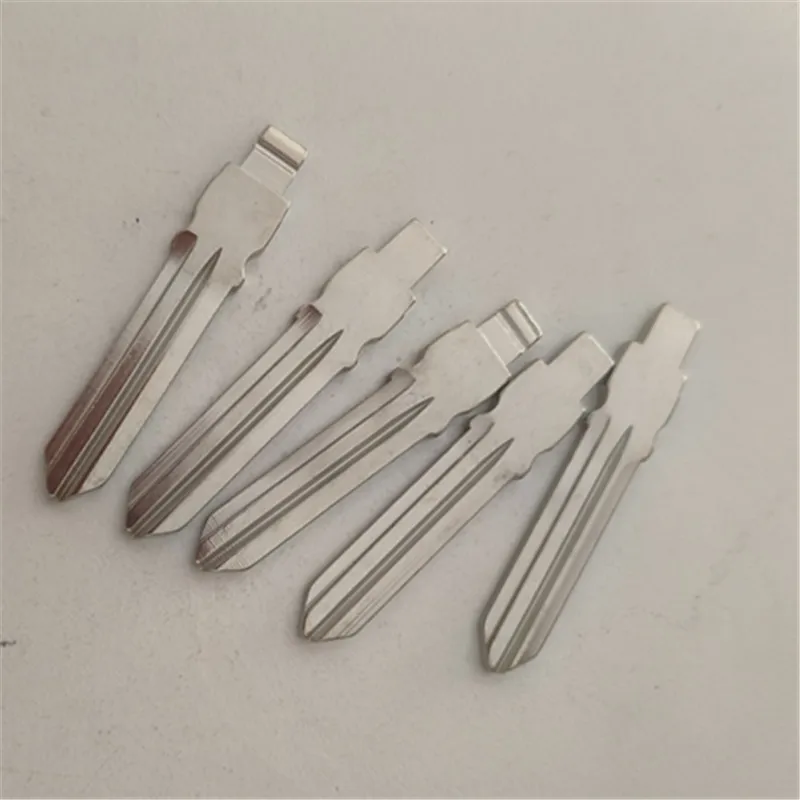 

10шт 208 # HU136TE металлический пустой необрезанный откидной лезвие дистанционного ключа для Renault для Keydiy KD Xhorse VVDI