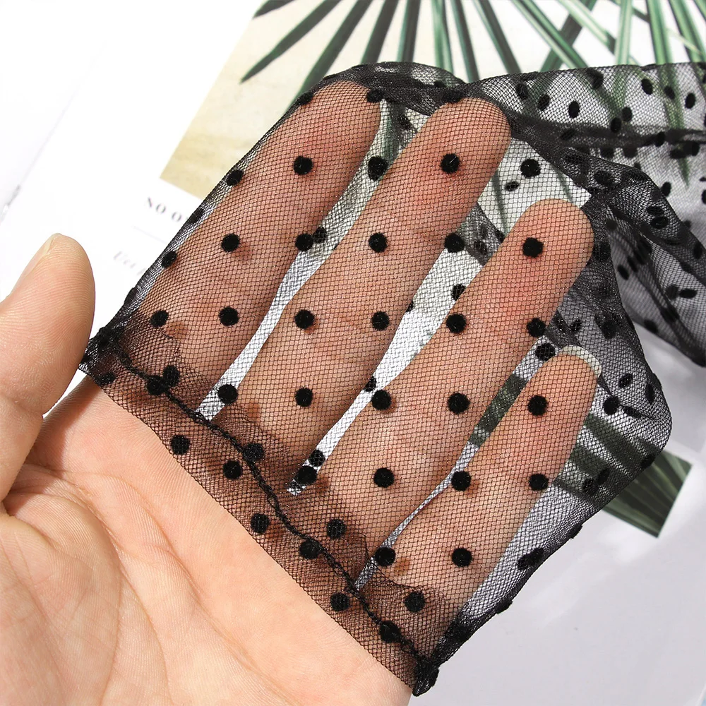 

Vintage Ultra Thin Long Tulle Gloves Stretchy Summer Mesh Gauze Gloves Sunscreen Transparent Gloves for Women Girls Wedding