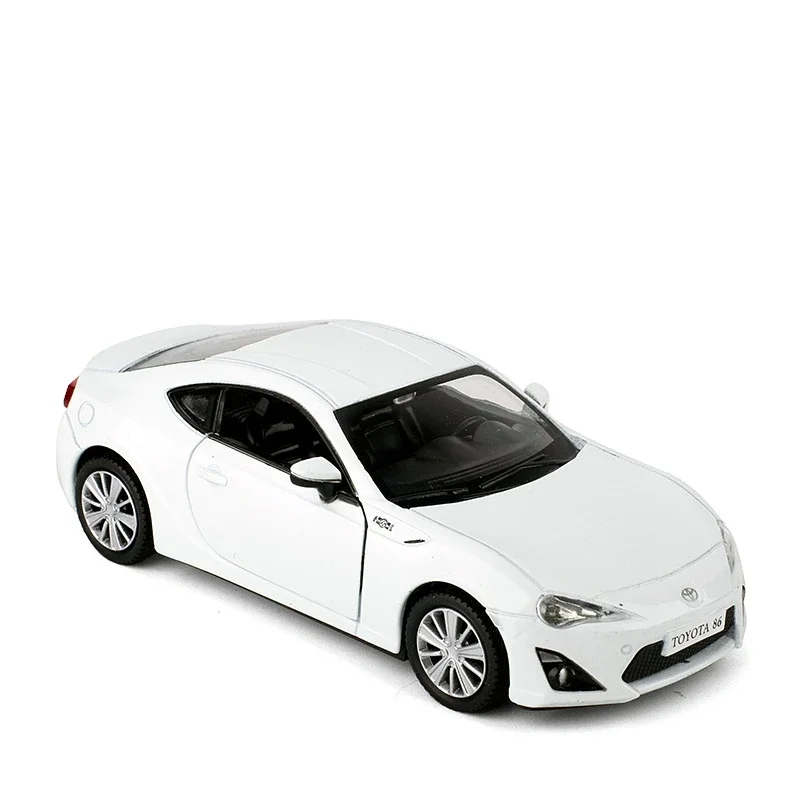 1:36 TOYOTA GT 86 Scion FR-S Speelgoedautomodel RMZ CiTY Diecast Metaal Voertuig Miniatuur Pull Back Collection Cadeau voor kinderen Jongens
