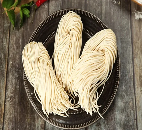 Commercial  Noodles Maker Automatic Pasta Maker Electric Noodle Pasta Making Machine