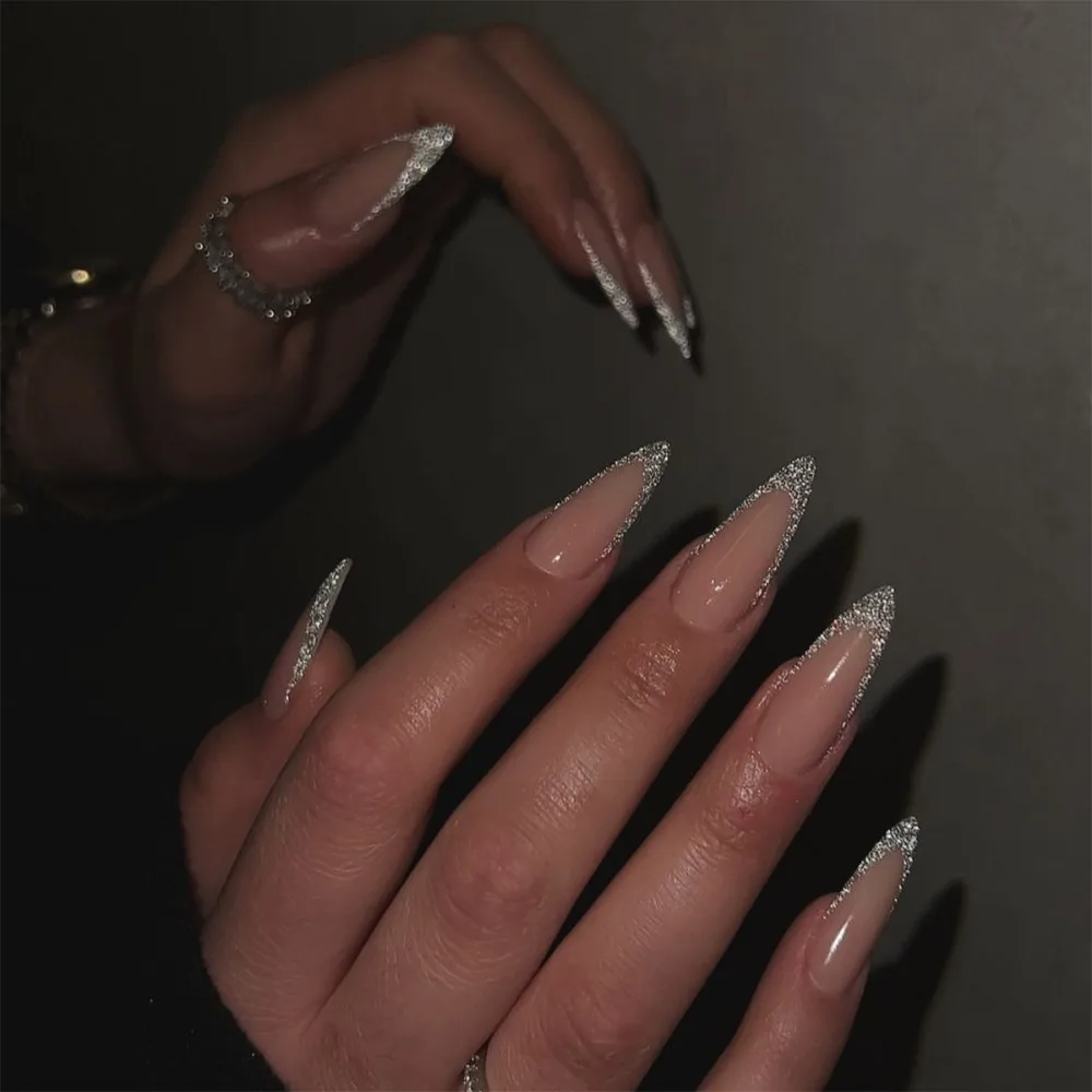 Fashion Wearable Manicure Almond Fake Nails Pointed Head Full Cover False Nail Press on Nails Girl