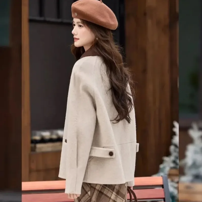 Women's Short Double-Faced Wool Coat, Contrast Collar Elegant Woolen Jacket, Autumn Winter Outerwear for Petite Women
