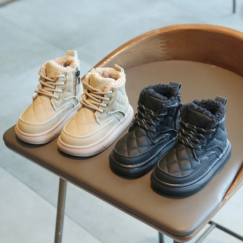 

Girls Leather Boots Round Toes Soild Color Kids Ankle Boots Side Zipper Versatile 2025 Winter New Boys Short Casual Boots Soft