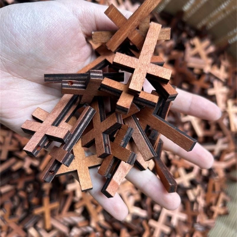 New Arrival Crosses Charm Pendant Mini Wooden Crosses Charm For Diy Necklace Jewelry Making Hanging Ornament Craft Accessories