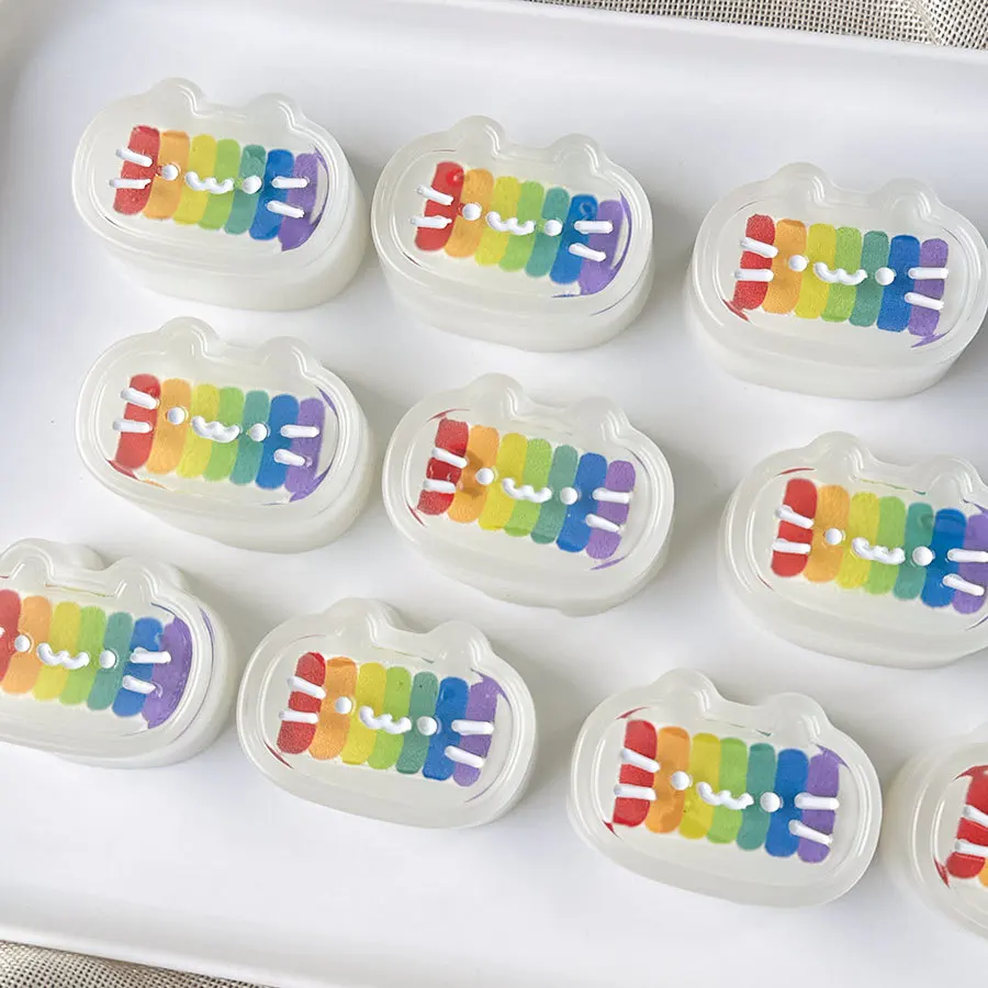 かわいいソフトスクイーズレインボー小さな猫スクイーズおもちゃ抗ストレスタバスクッシュキッズガールズおもちゃギフトストレスボール大人の感覚おもちゃ