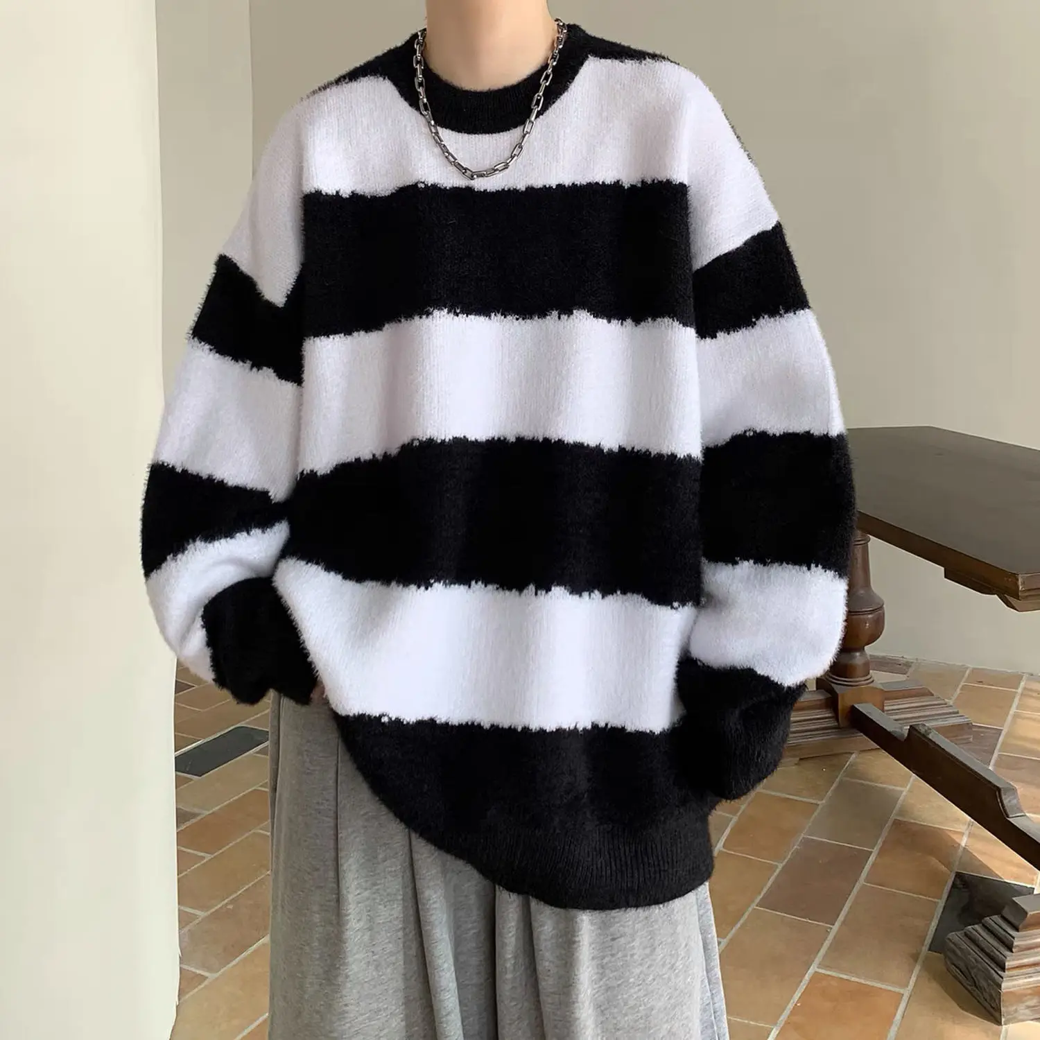 Striped crew neck sweater for men, thickened and warm, winter new style, autumn and winter, boys' lazy inner sweater jacket y2k