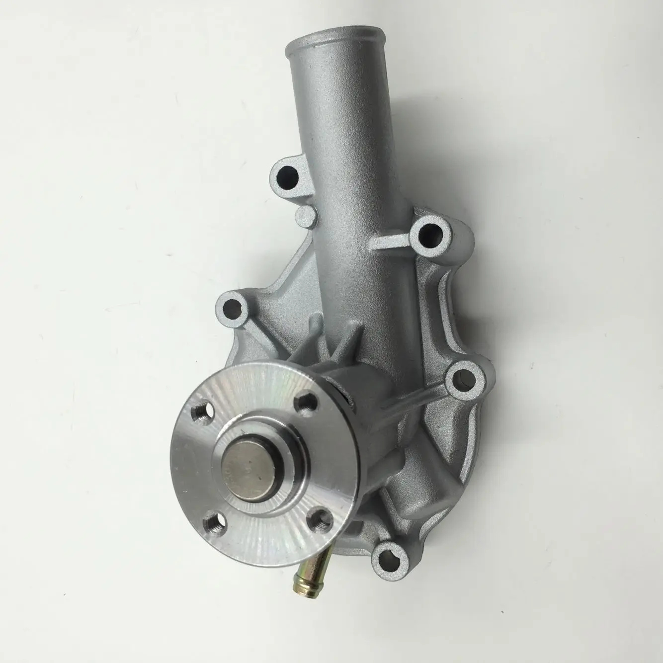 Impeller 58MM Water Pump 16251-73030 16241-73030 16251-73034 For Kubota V1505 D1105 D905