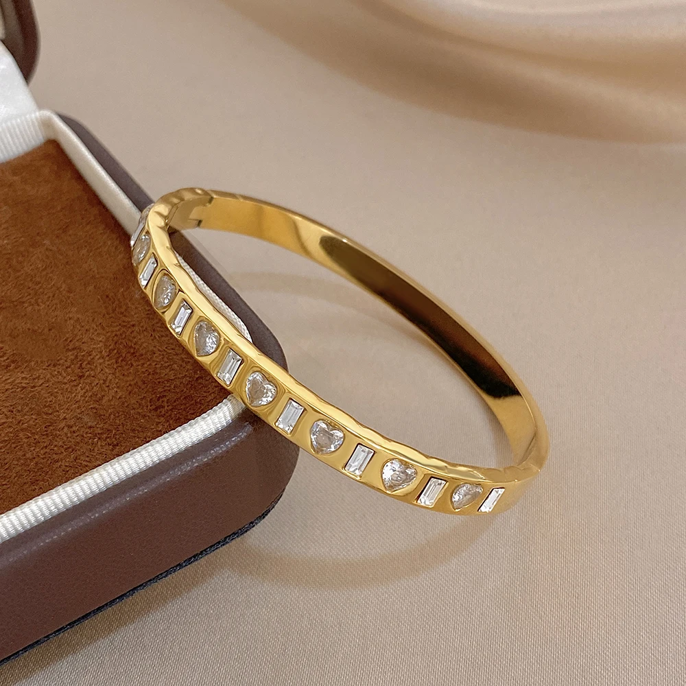 

Freetry Classic Square Heart Stainless Steel Bangle for Women Glossy Rhinestone Waterproof Spring Bracelet Daily Jewelry Gift