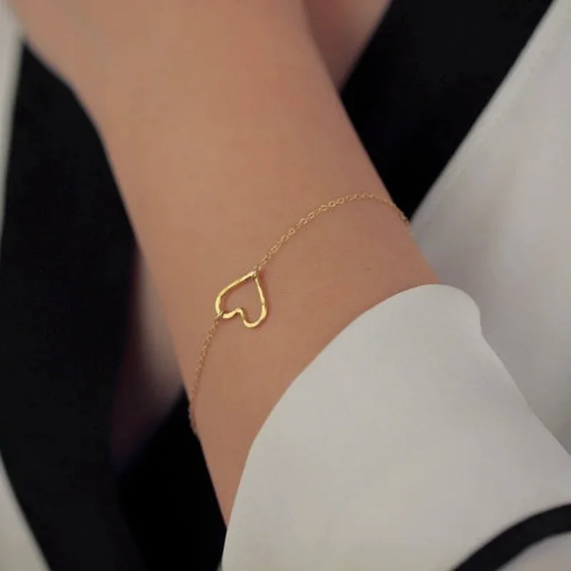 Fashion Bohemia Simple Heart Hollow Gold Color Hand Cuff Link Chain Charm Bracelet Bangle for Women Gold Bracelets Femme Jewelry