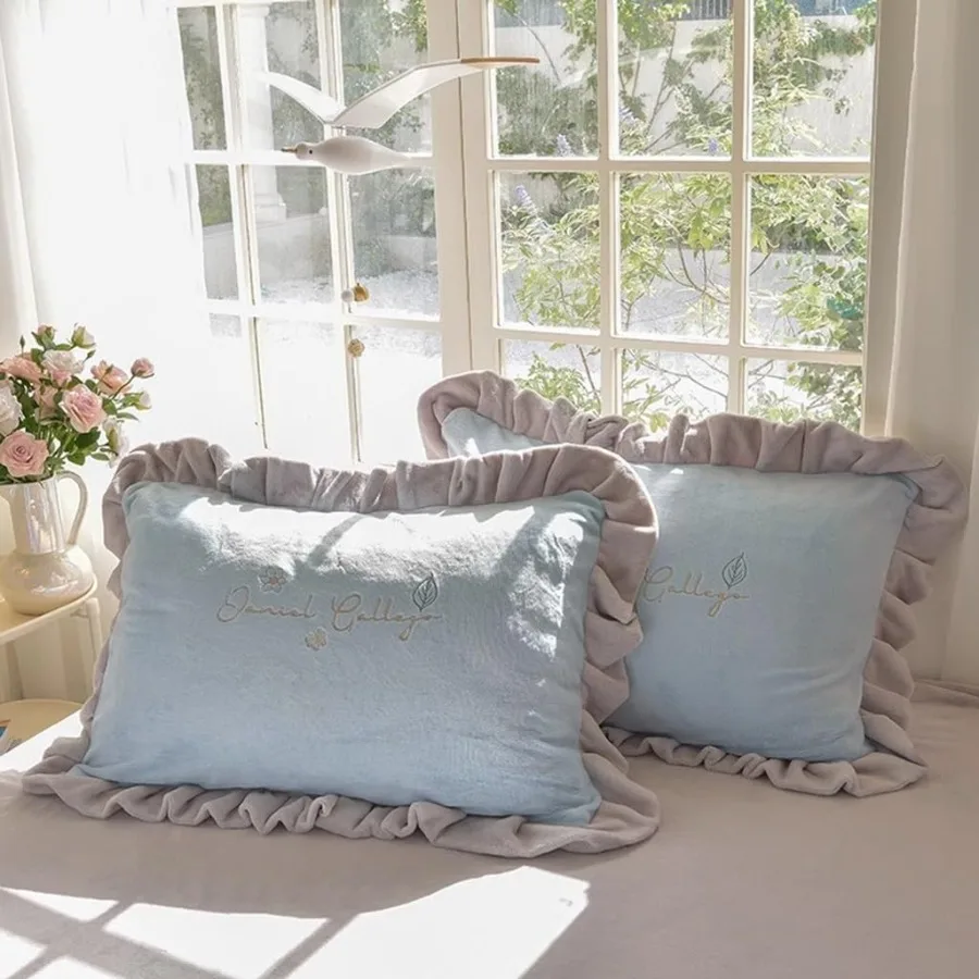 طقم غطاء لحاف مريح دافئ باللون الرمادي الداكن مع لمسة نهائية مضادة للكهرباء الساكنة للاستخدام في الشتاء طقم سرير مكون من 4 قطع بما في ذلك ملاءة مناسبة للملحف