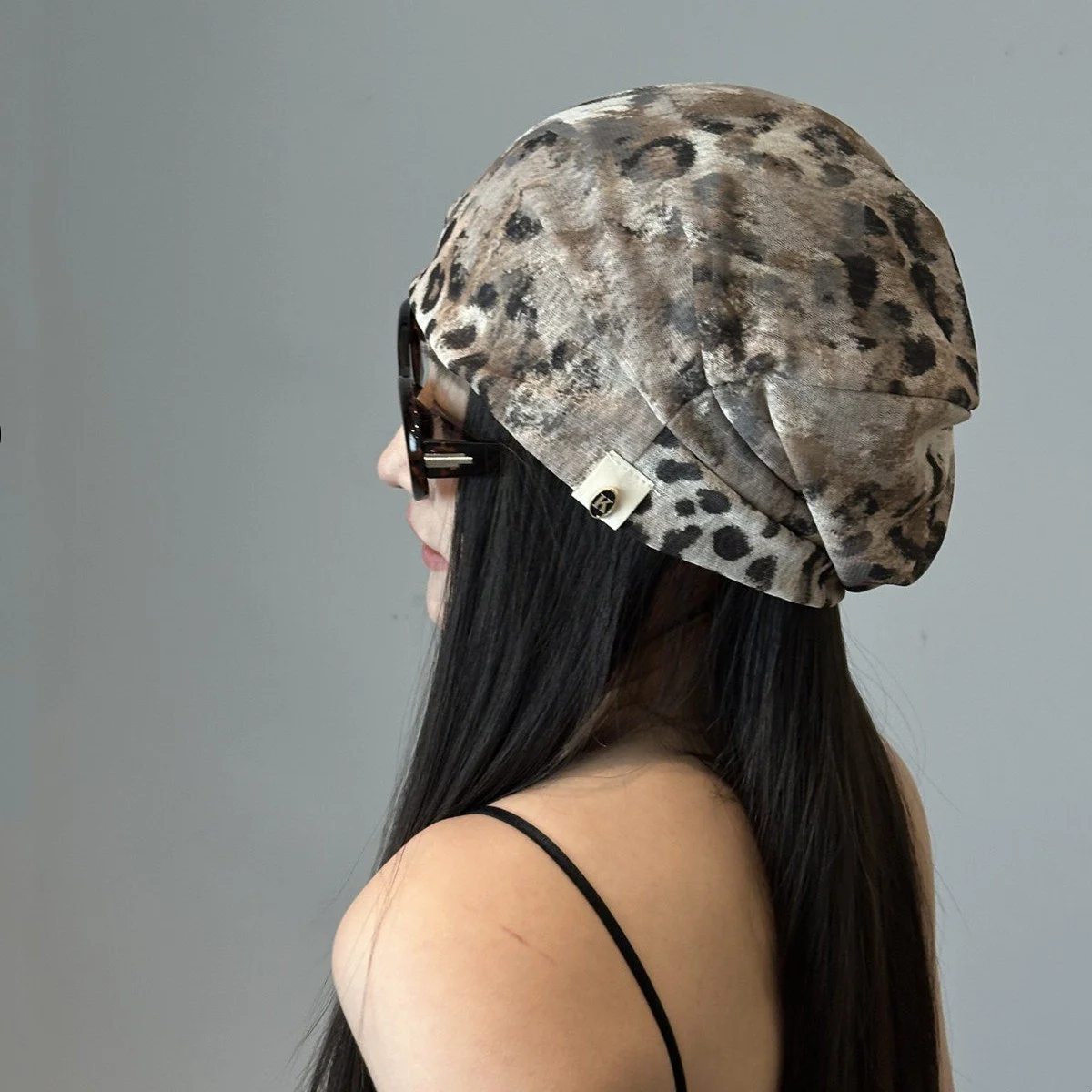 Vintage Printed Pleated Beanie for Women, Thin Breathable Headwrap for All Seasons, Covers Gray Hair, Postpartum, Chemotherapy Hat, Versatile Cold-Proof Headscarf Hat, Five Colors, Loose and Comfortable Ear-Protecting Cold Hat
