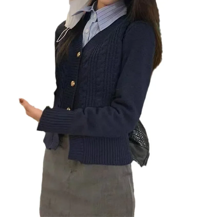 Cardigan maglione sottile con scollo a v alla moda versione coreana da donna giacca in maglia Casual morbida autunno e inverno da donna