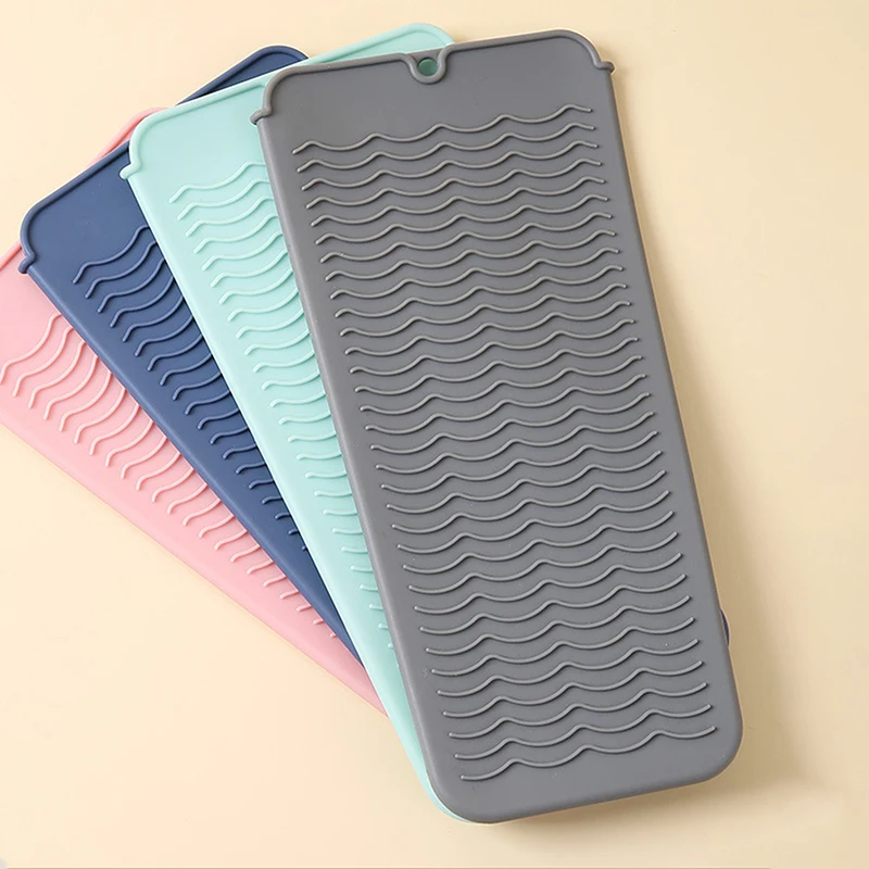 HeatHeat Resistant Silicone Mat Pouch For Flat Iron, Curler Wand, Hot Waver, Salon Tools Appliances, Portable Styling Heat Mat