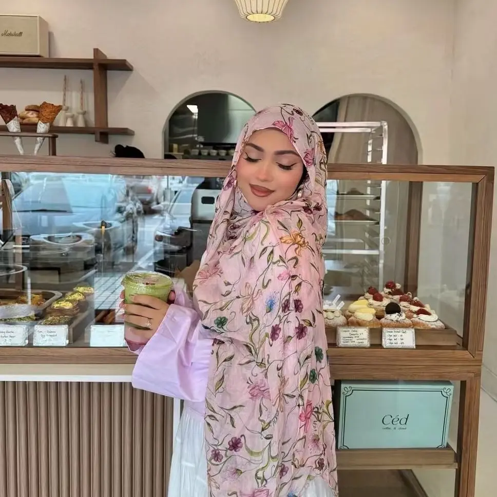 

New Women's Watercolor Hijab Scarf Bandana Headband Vintage Luxury Beach 180cm Long Handkerchief Bohemia Turbans for Women