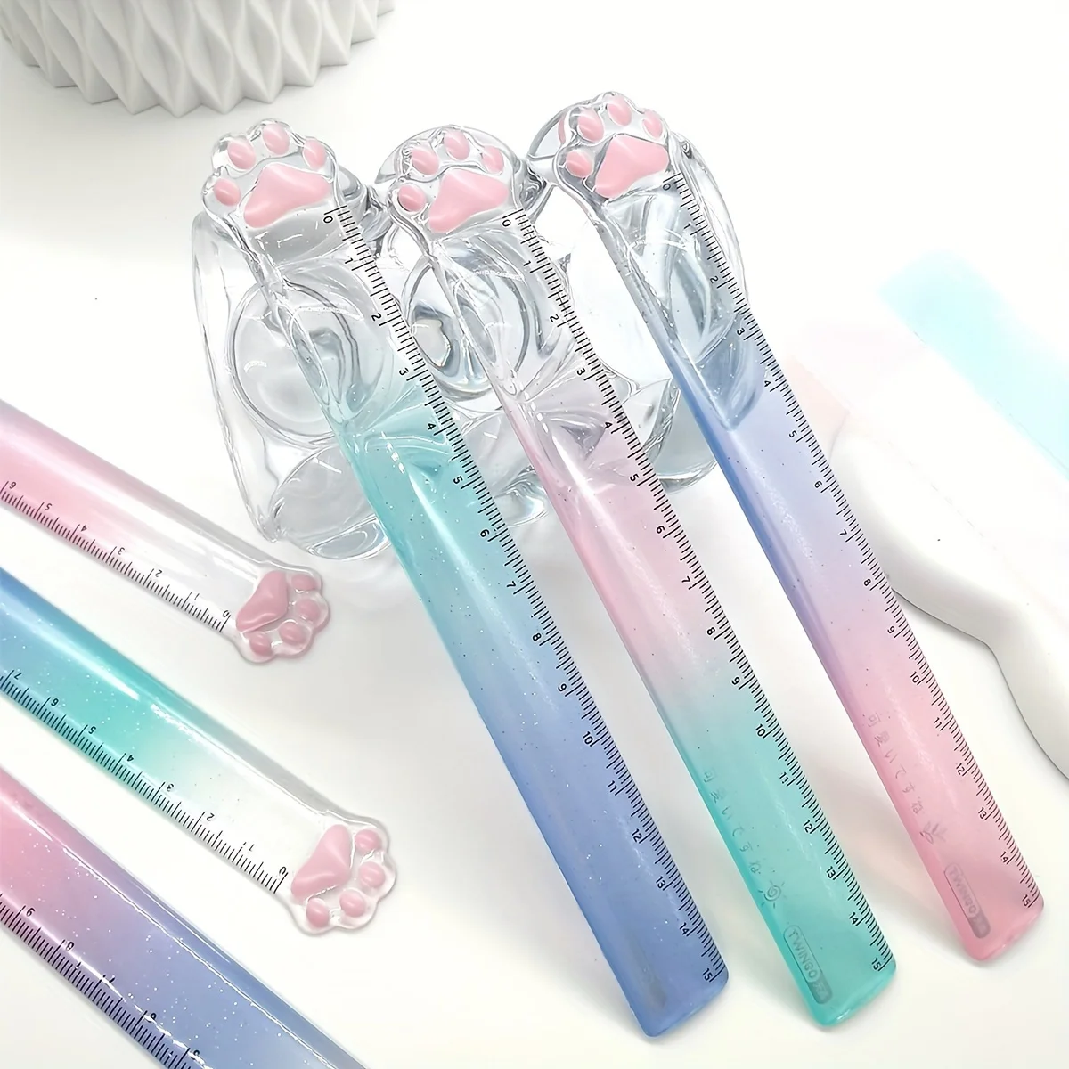 Cute Cat Claw Straight Ruler  Transparent Drawing Ruler  Gradient Color Plastic Ruler  Cartoon Creative Drawing Bookmark