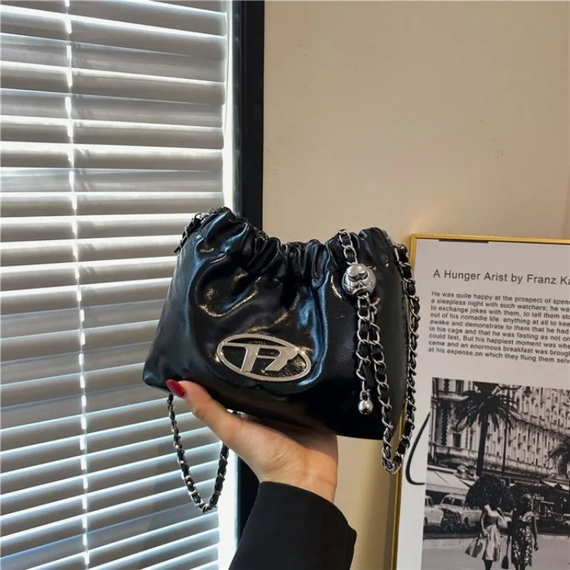 

Женская современная сумка, современный дизайн для сегодняшней моды, пейзажный ток и непринужденный стиль