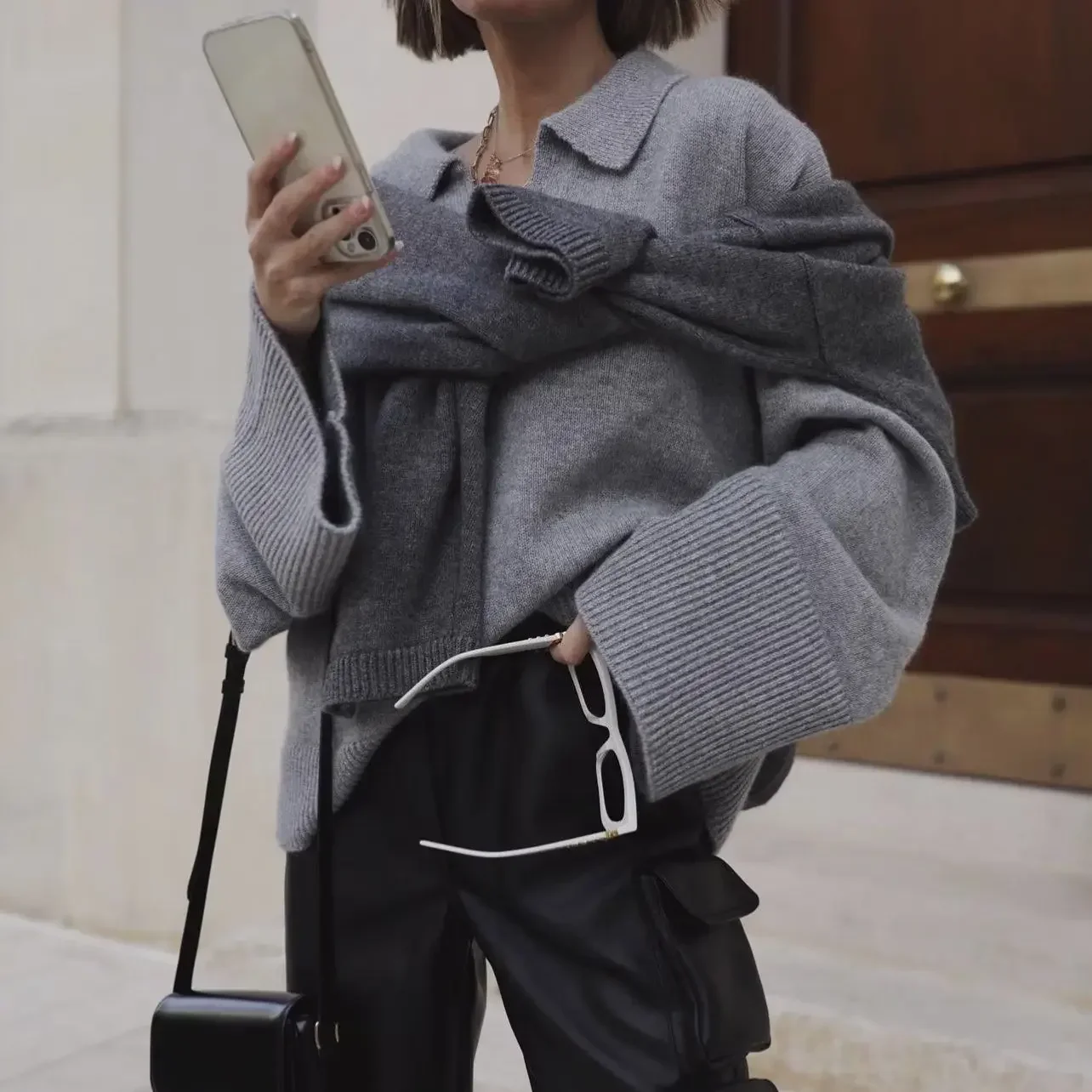 女性のファッション秋/冬プルニットポロネックニットセーター女性ヴィンテージロングワイドスリーブ多用途女性プルオーバー