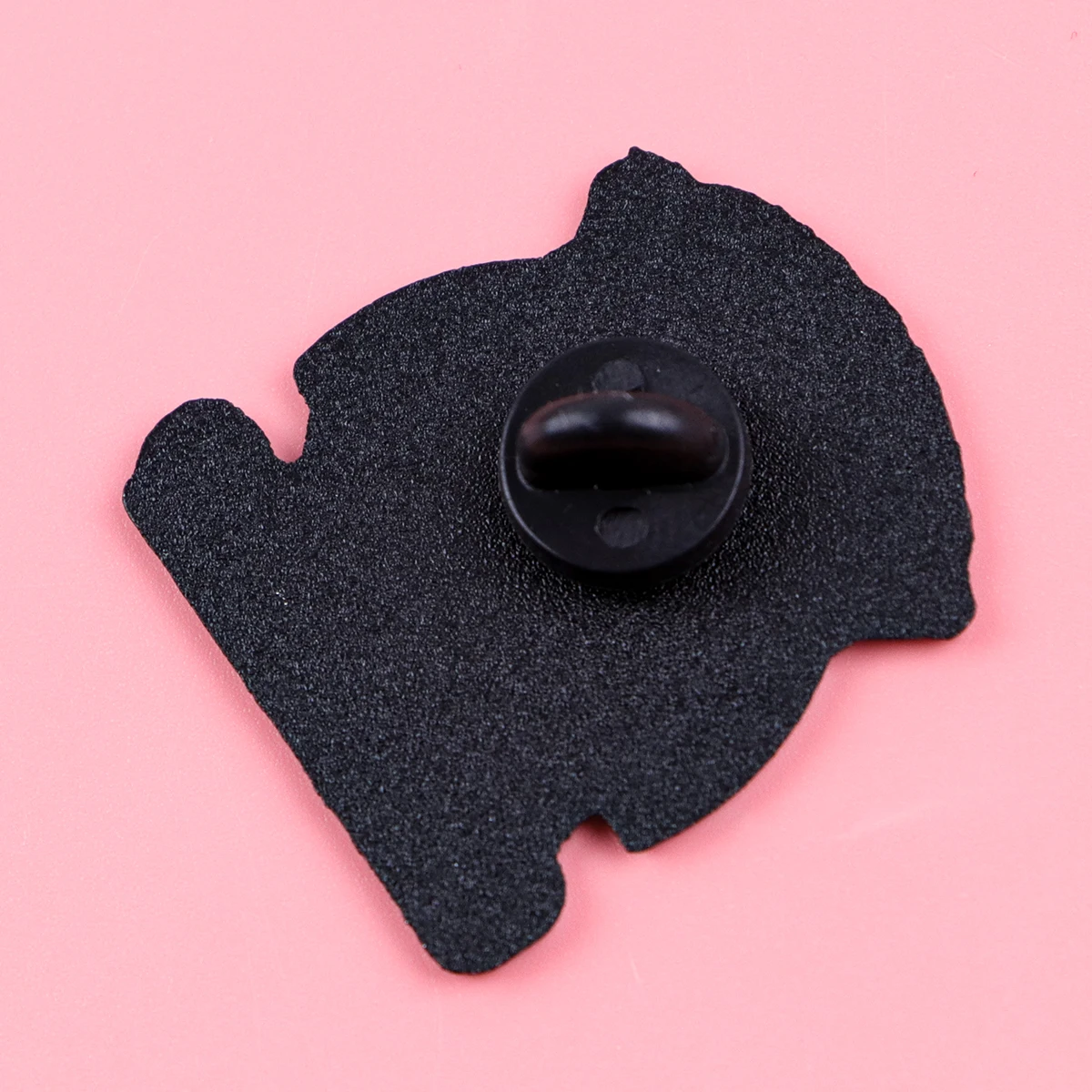 الكرتون تحت عنوان المينا دبوس روح الدعابة بروش الصنوبر التلبيب شارة بدبابيس على ظهره الملابس والاكسسوارات مجوهرات الأزياء أصدقاء الهدايا #2