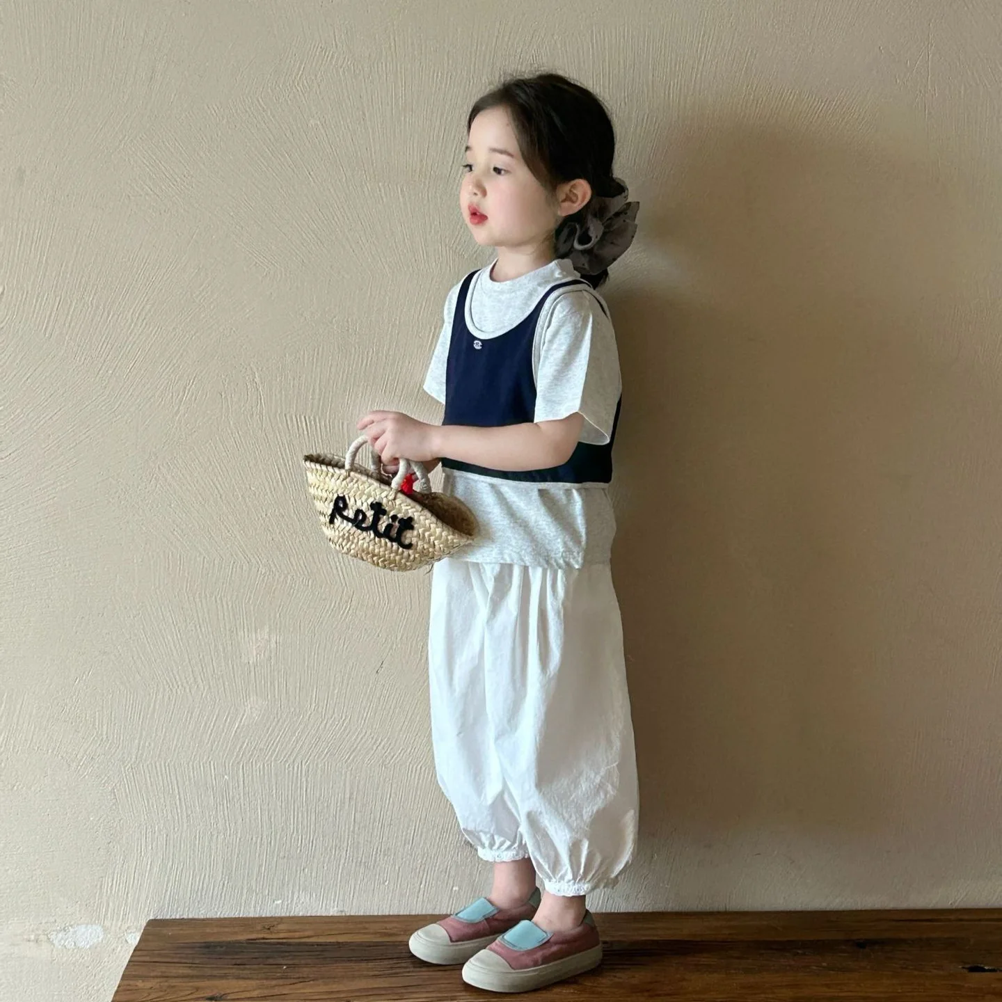 ملابس أطفال صيفية جديدة لعام 2025 سترة بناتي كورية بأكمام قصيرة تي شيرت مكون من قطعتين طقم صيفي #4