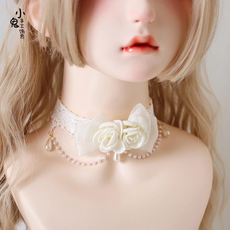 

Women's Cute Collar Lolitas Handmade Vintage Lace Floral Choker For Women Sweet Rose Bow Knot Necklace Girls Uniform Accessories