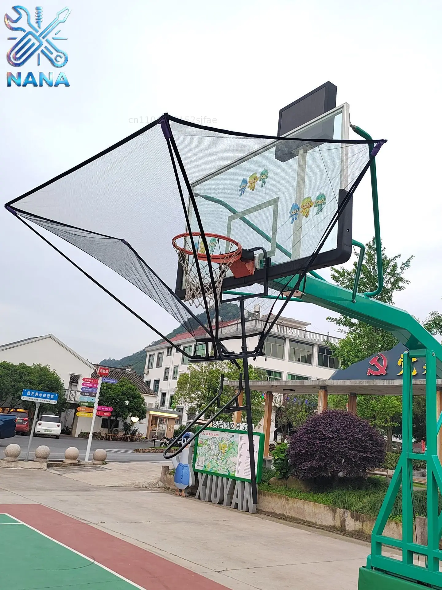 Basketball shooting training ball return device, three-point ball free pick-up basketball training equipment, basket machine