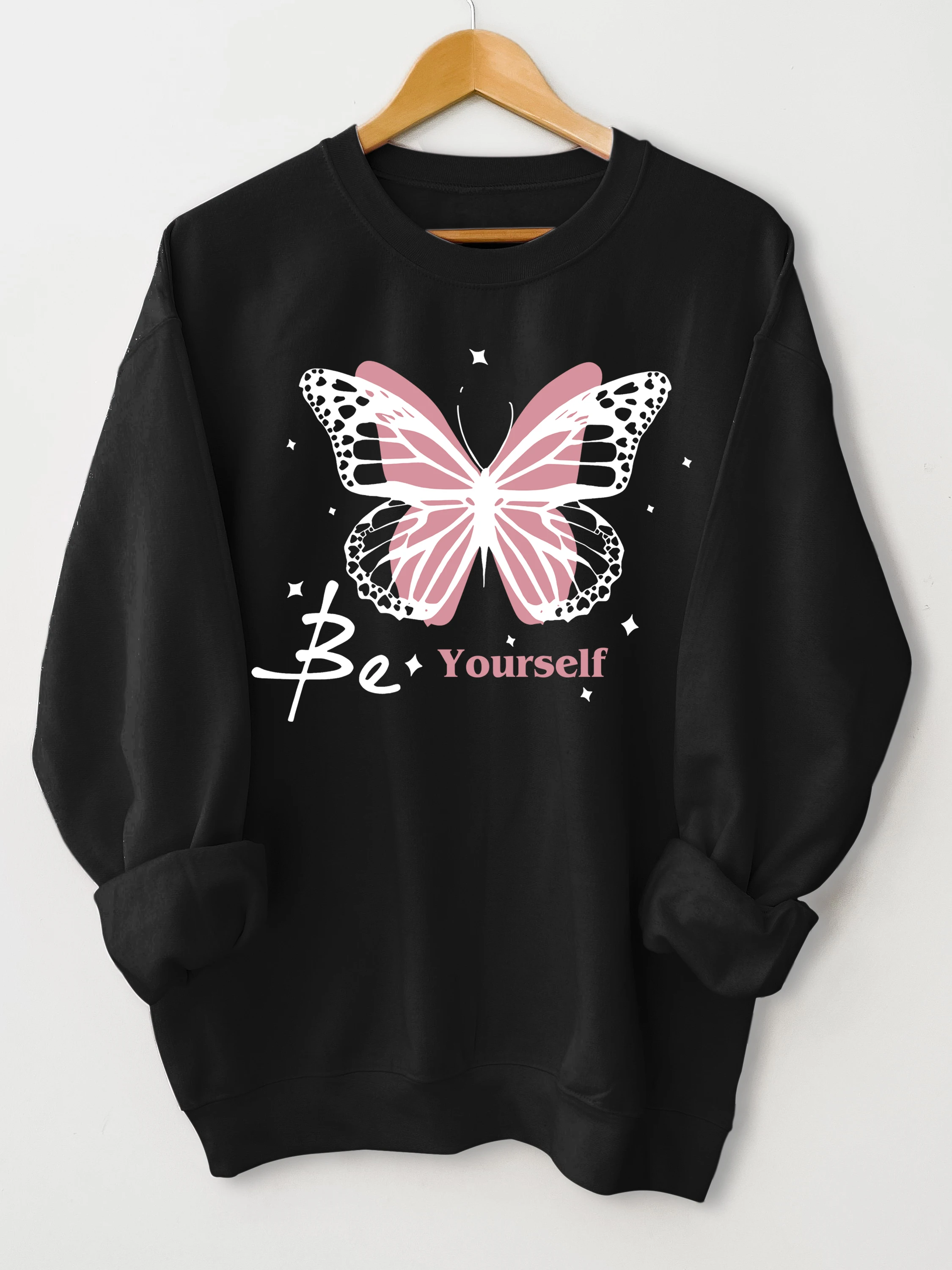 Butterfly print sweatshirt, crew neck casual sweatshirt for winter & fall, women\'s clothing.