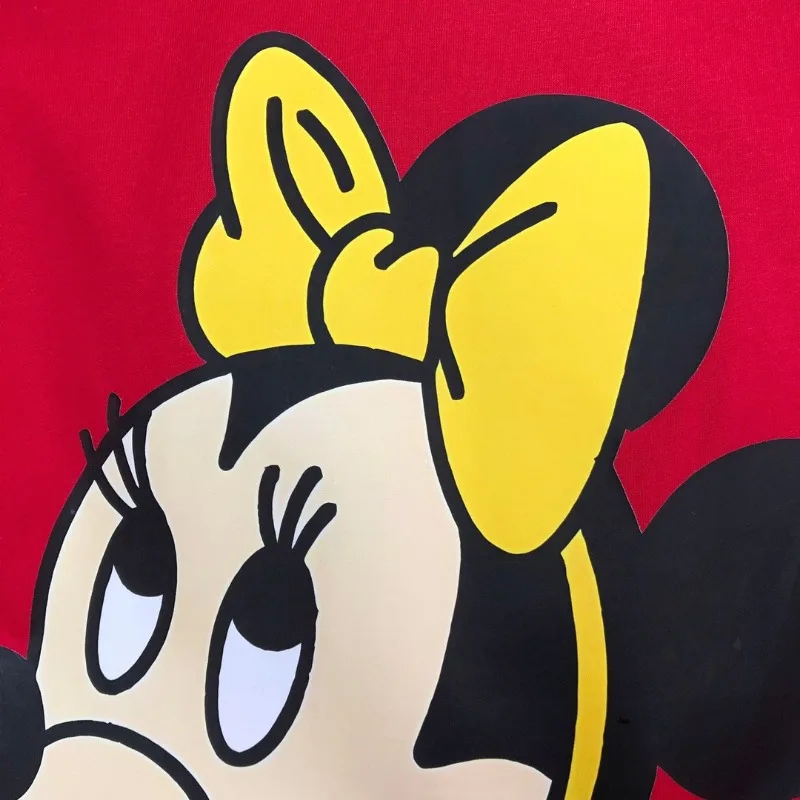 Wiosenne letnie koreańskie czerwone koszulki z krótkim rękawem swetry Retro kontrastowy kolor krawędzi projekt nadruk kreskówkowy krótki Casual top z krótkim rękawem