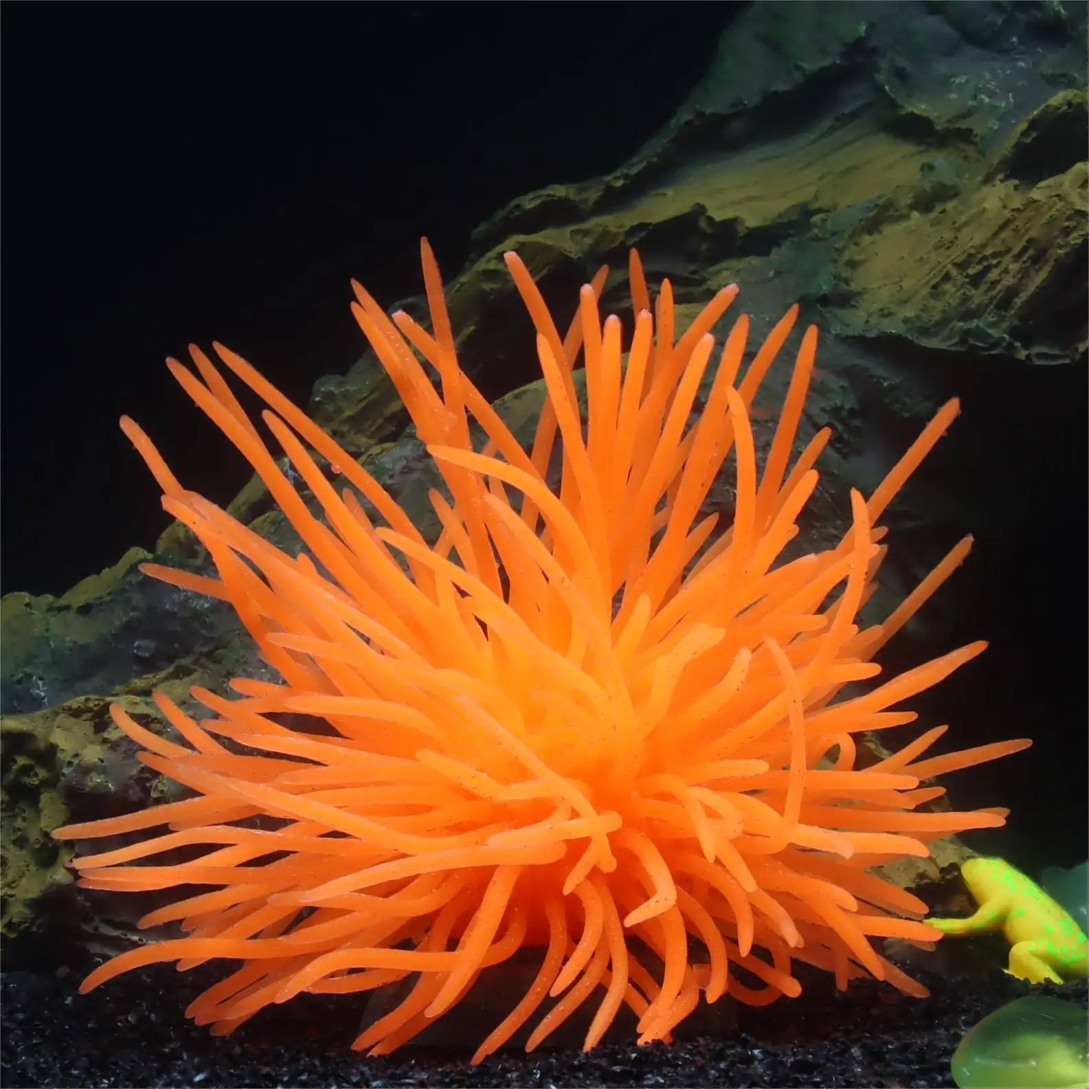 1 Pc Fish Tank Decorations Aquarium Decor Plants Soft Sea Urchin Silicone Decor Glowing Fish Tank Decorations Sea Anemone Betta