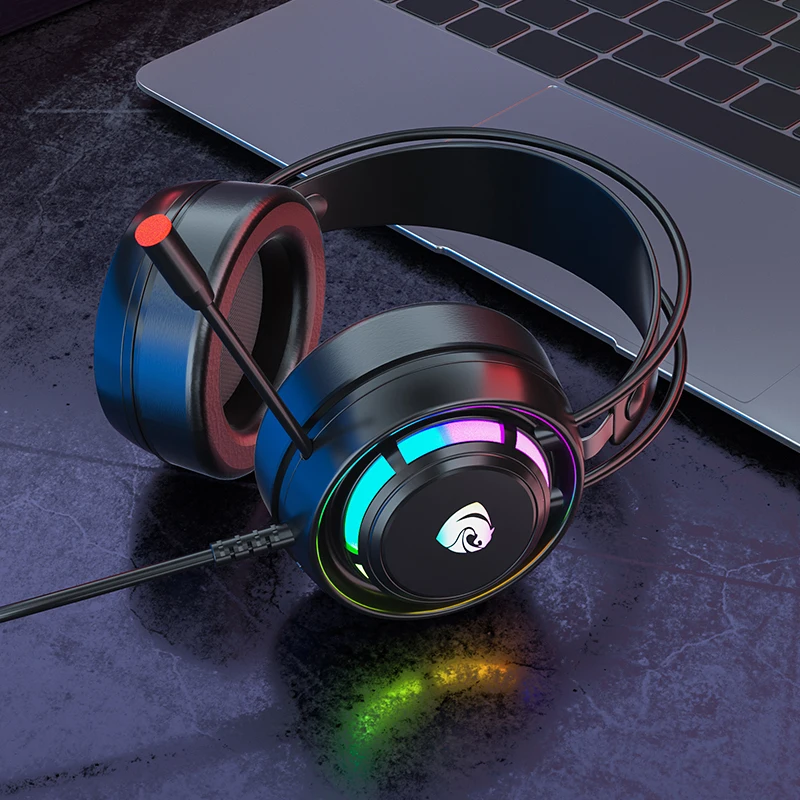 Hearing Recognition With Noise-Cancelling PSH-300 Microphone RGB Esports Games Dazzling Bald Head Wearing Wired Stereo Headphone