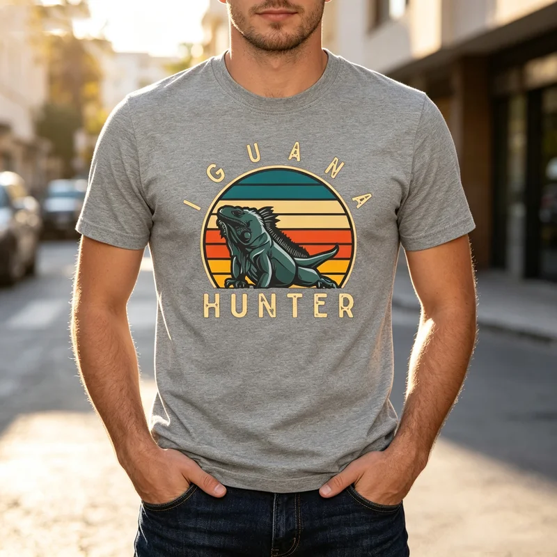 Vintage Iguana Hunter Funny Reptile Lover Unisex T-shirt Retro Sun Lizard Print Soft Cotton Crew Neck Mens Top  Harajuku