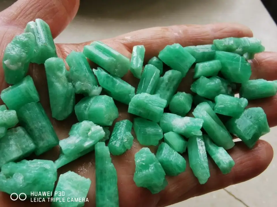 1 Pice(5-10Ct )Emerald Rough Rare Emerald Emerald Rough Lot,Colombian Emerald Rough