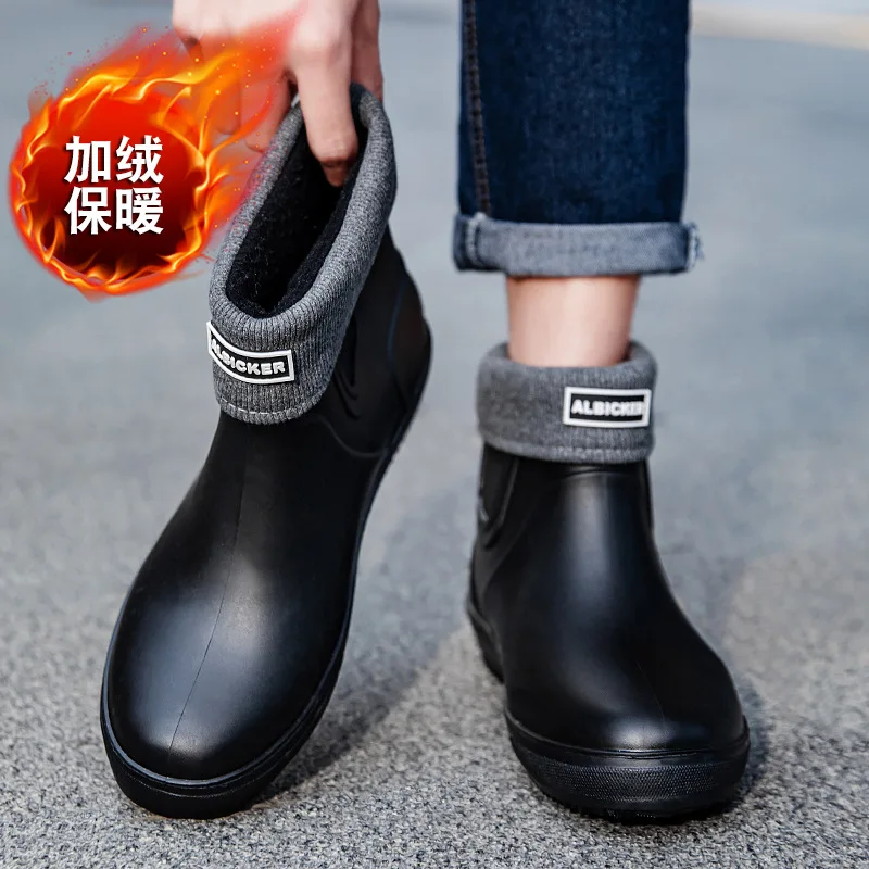 

New Men Short Style Soft Rain Boots Anti Slip Kitchen Rain Shoes Car Wash Water Shoes Lightweight and Fashionable Men Shoes