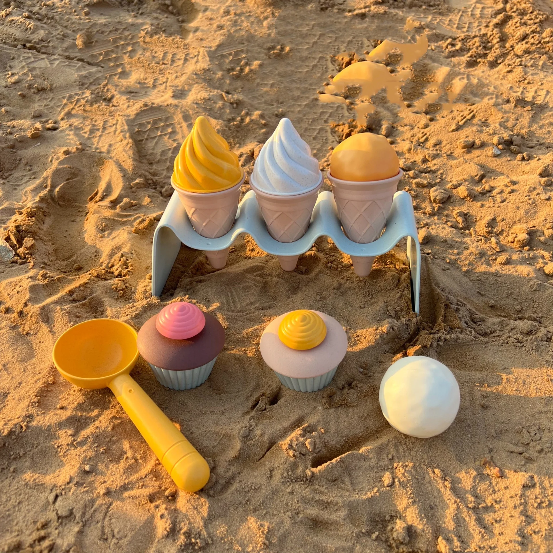 Beach Sand Toy Bucket Set With Digging Tools And Watering Can_voghion.com
