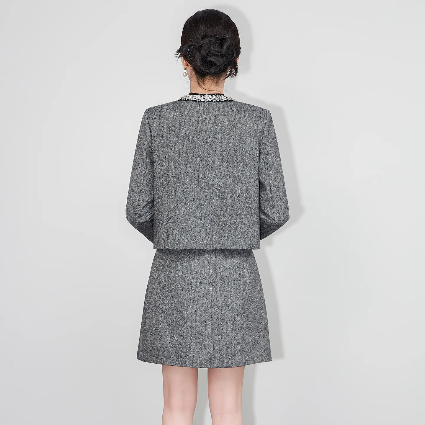 النمط الفرنسي الأنيق الاجتماعي الترتر الماس الجولة الرقبة واحدة الصدر سترات قصيرة ضئيلة ألف خط تنورة قطعتين مجموعة للنساء #4