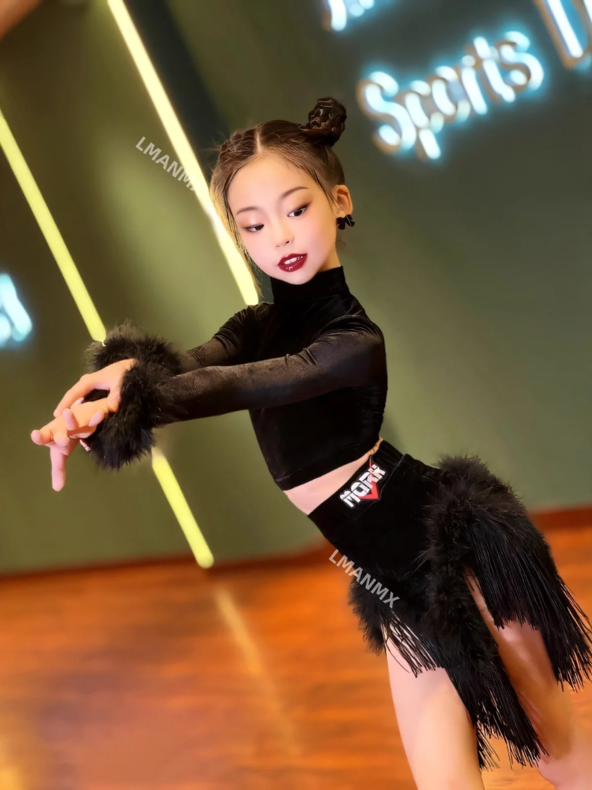 الخريف/الشتاء امتحان الفن اللاتيني الفتيات الراقية شعر طويل الأكمام شرابة تنورة أداء الرقص المهنية مجموعة الملابس #3