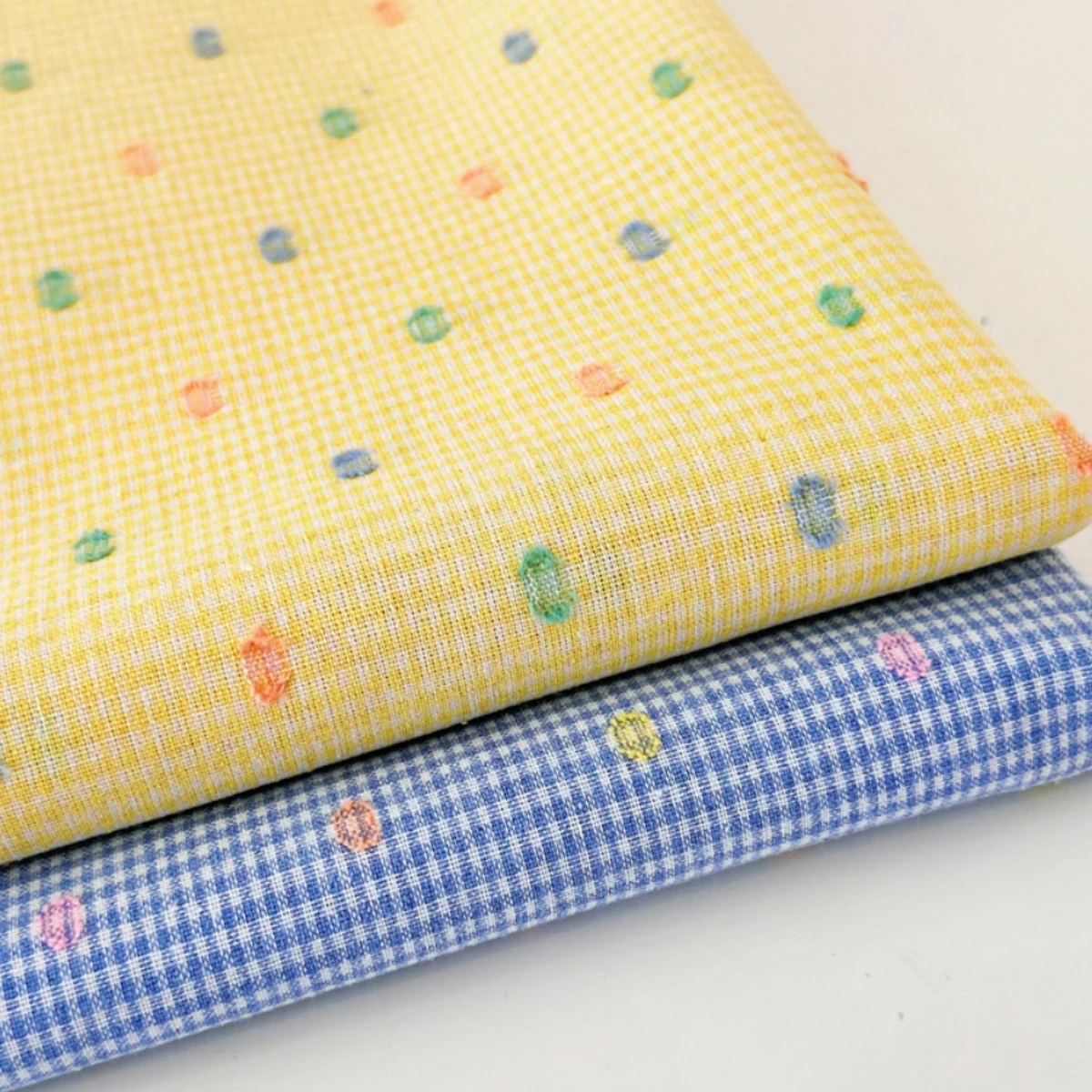 Camicia floreale sottile con taglio blu giallo di colore fresco 140x50 cm, abito, pantaloni, tessuto per abbigliamento, fatto a mano per cucire il tessuto