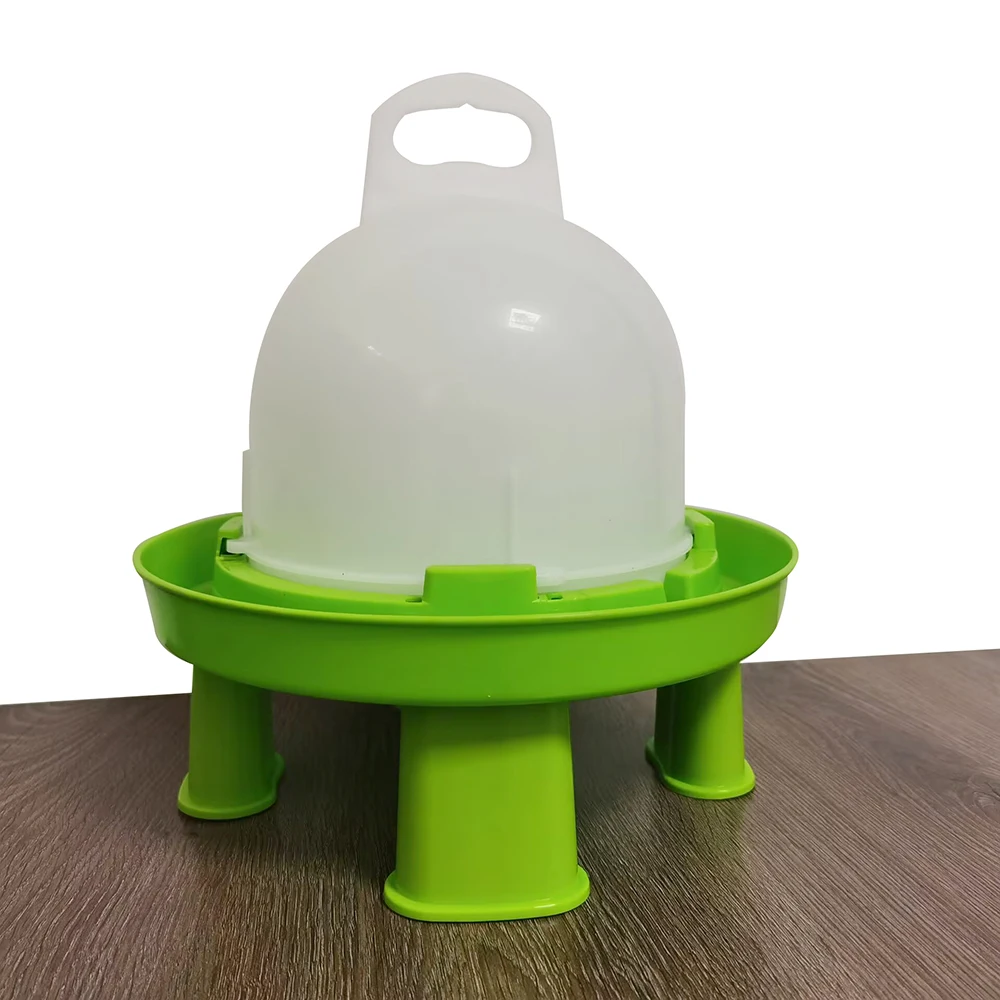 

2 Pcs Set 3.5L Farm poultry feeder Chicken drinking water bucket Chicken coop drinking water kettle Brand new feeding bucket