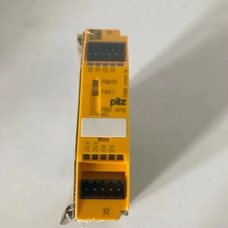 Brand new Pilz PNOZ Mo1p Eco, 773501 warehouse industrial automation PLC programming controller
