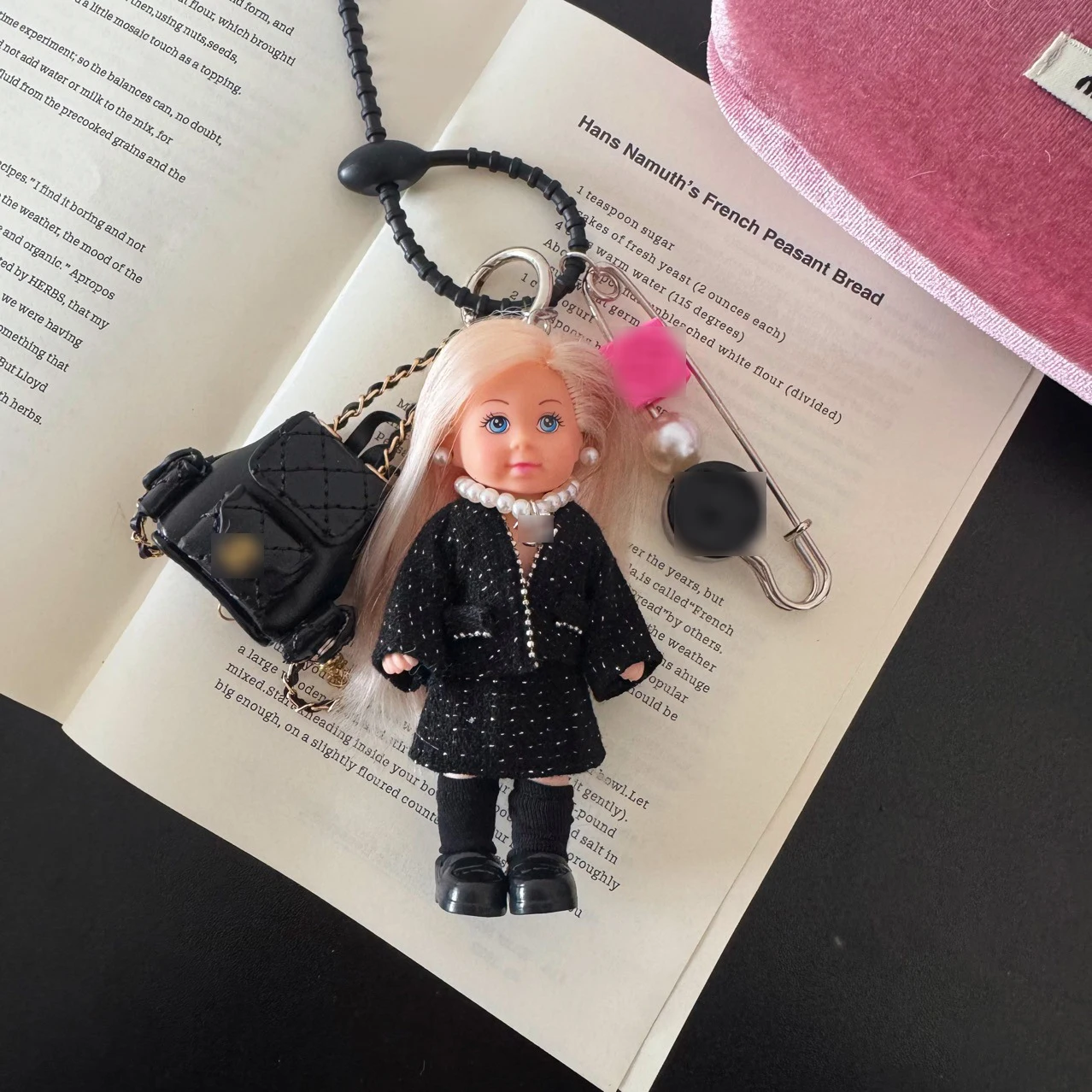 

Korean Version Cute Face Princess Doll Keychain Fashion Light Luxury Small Fragrant Style Women Backpack Decor Pendant Keychain