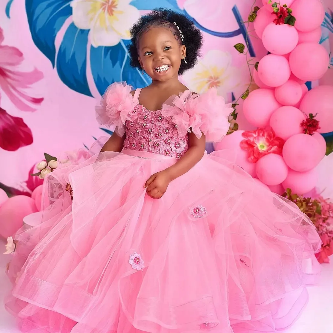 

Pink Flower Girl Dresses for Wedding Appliques Floor Length Ruffles Girl Kids Birthday Ball Gown First Communion Gown Customized