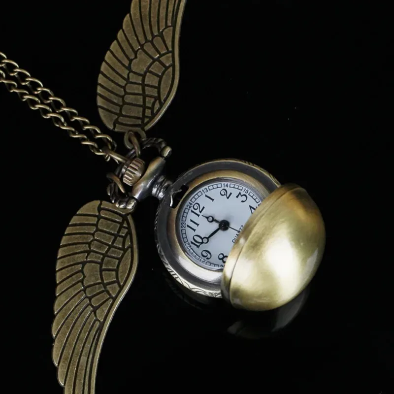 Vintage Wing Ball Quartz Pocket Watch Exquisite Necklace Pendant Fob Chain Magic Steampunk Pocket Watch Men and Women
