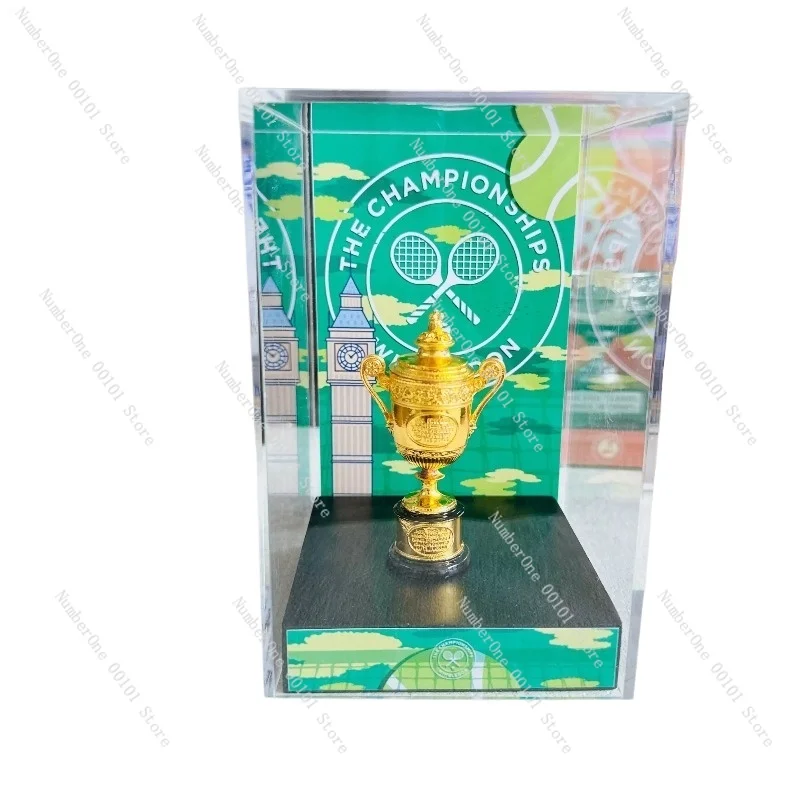 

Витрина трофеев чемпионов Теннисных мужчин Wimbledon Англии